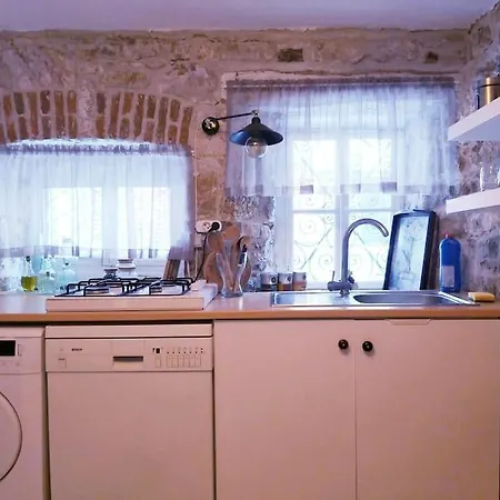 Merkezde Eski Tas Rumevi Holiday home Ayvalik